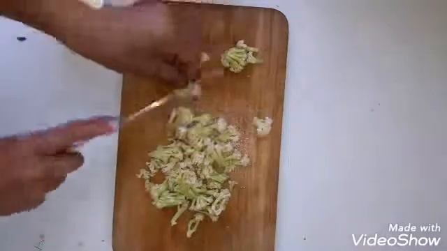 Привет мои хорошие . Предлогая к вашему вниманию очень вкусный салат. Советую всем кто любит овощи смотреть онлайн