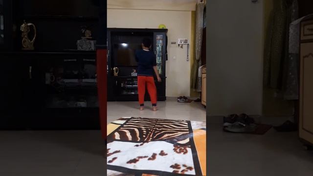 Tan Tana Tan Tan Tara Song-dance