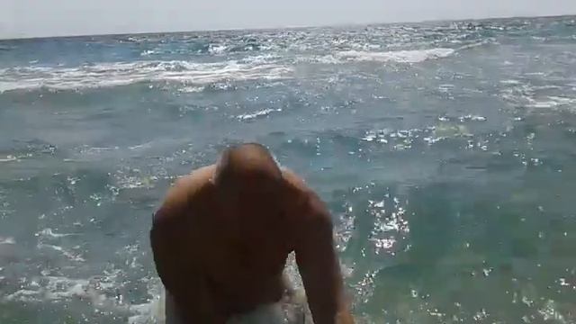 ПЕСЧАНЫЕ ПЛЯЖИ КРЫМА! Посёлок Штормовое - 29 июня 2020 года. смотреть онлайн