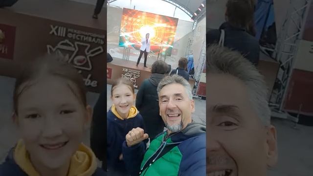 Поем👌🥰 смотреть онлайн