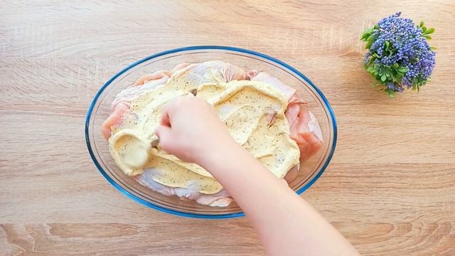Приготовьте вкусный ужин! Невероятно вкусный рецепт! 😍 Сочная курица в духовке ! смотреть онлайн