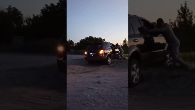 Помилка новачка, або як не слід робити #sand #4x4 #offroad #automobile смотреть онлайн