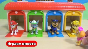 Играем в игрушки из мультиков ! Щенячий Патруль 🐶 Видео для детей