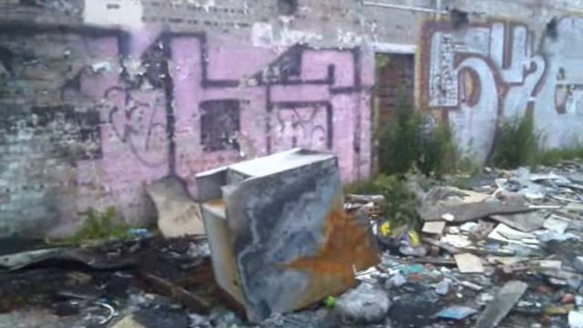 Inside a Derelict Building in Springburn in Glasgow, Scotland смотреть онлайн