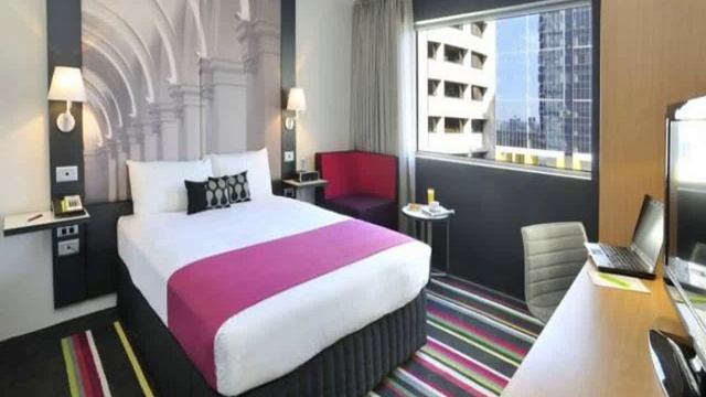 центр города - Mercure Melbourne - Treasury Gardens смотреть онлайн