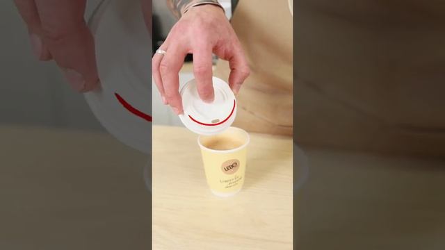 Как правильно устанавливать крышки на стакан кофе смотреть онлайн