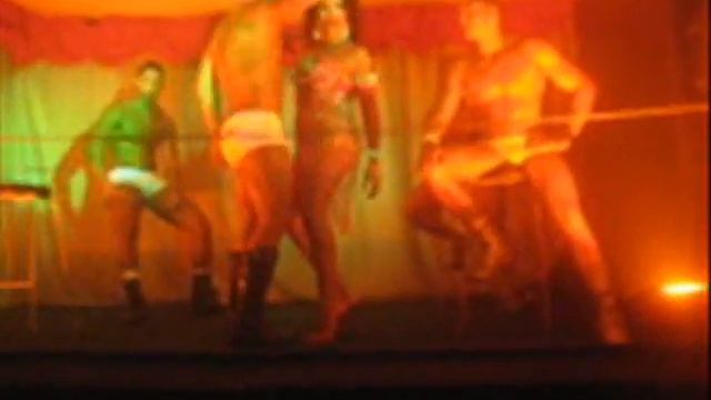 SHOW TANUCHA TAYLOR NA OFF CLUB 01 смотреть онлайн