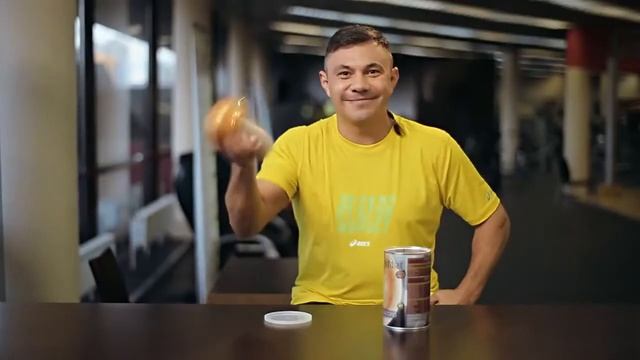 Костя Цзю готовит Energy Diet "Капучино" смотреть онлайн
