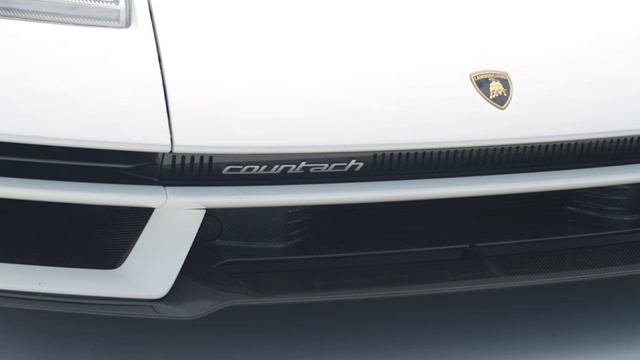 Lamborghini Countach LPI 800-4 (Extérieur) смотреть онлайн