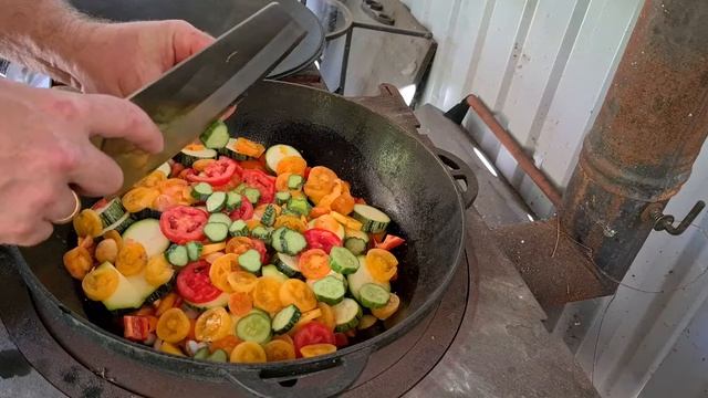 курица с овощами