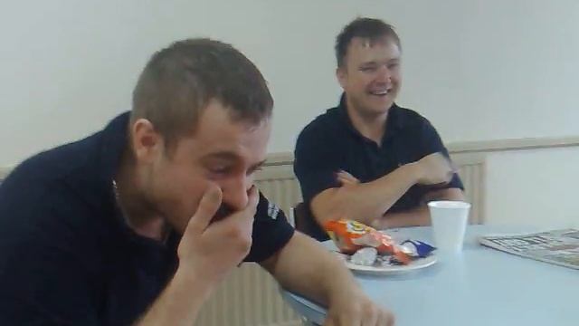 trying to eat a dry tea bag in 1 minute for 20 pounds смотреть онлайн