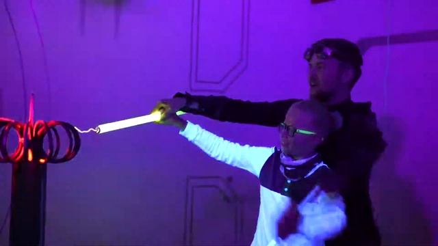 Тесла Шоу на Blastertag смотреть онлайн
