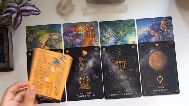 Who Are Your Spirit Guides? Let's find out! 🦋🕊 Pick A Card 🔮 | Muse's Tarot смотреть онлайн