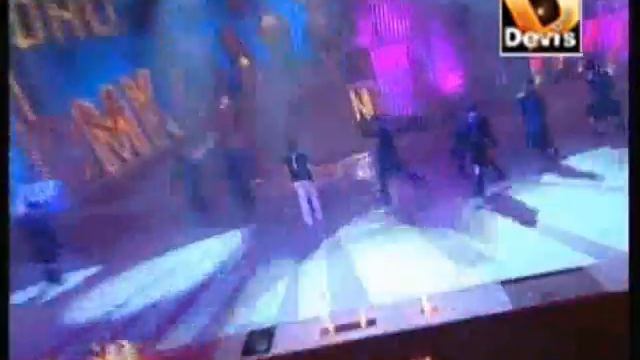 Shahid Kapoor LIVE Performance смотреть онлайн