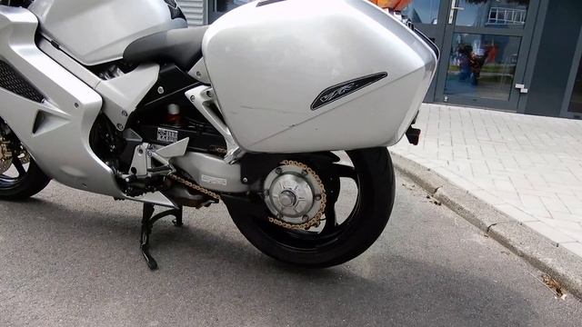 Honda VFR800 Abs 2003 смотреть онлайн
