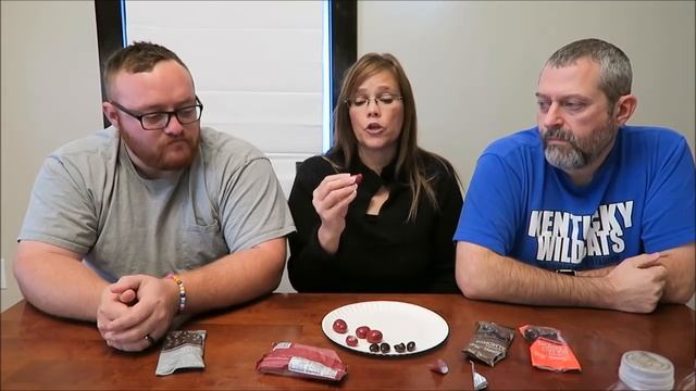 Fannie May: Sea Salt Cashews, Espresso Beans, Milk Chocolate Cherries, Dark Chocolate Almonds смотреть онлайн