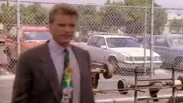 Кувалда Sledge Hammer - Чего-то не хватает смотреть онлайн