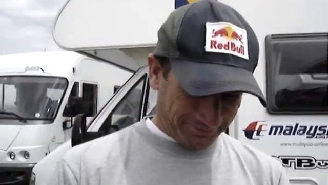 Robby Naish dirty italian word with Chicco Smeraldi.. смотреть онлайн