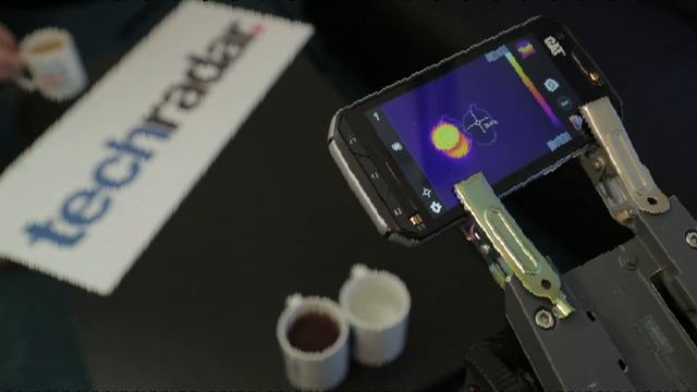 Cat S60 thermal test: how quickly does your tea cool down? смотреть онлайн