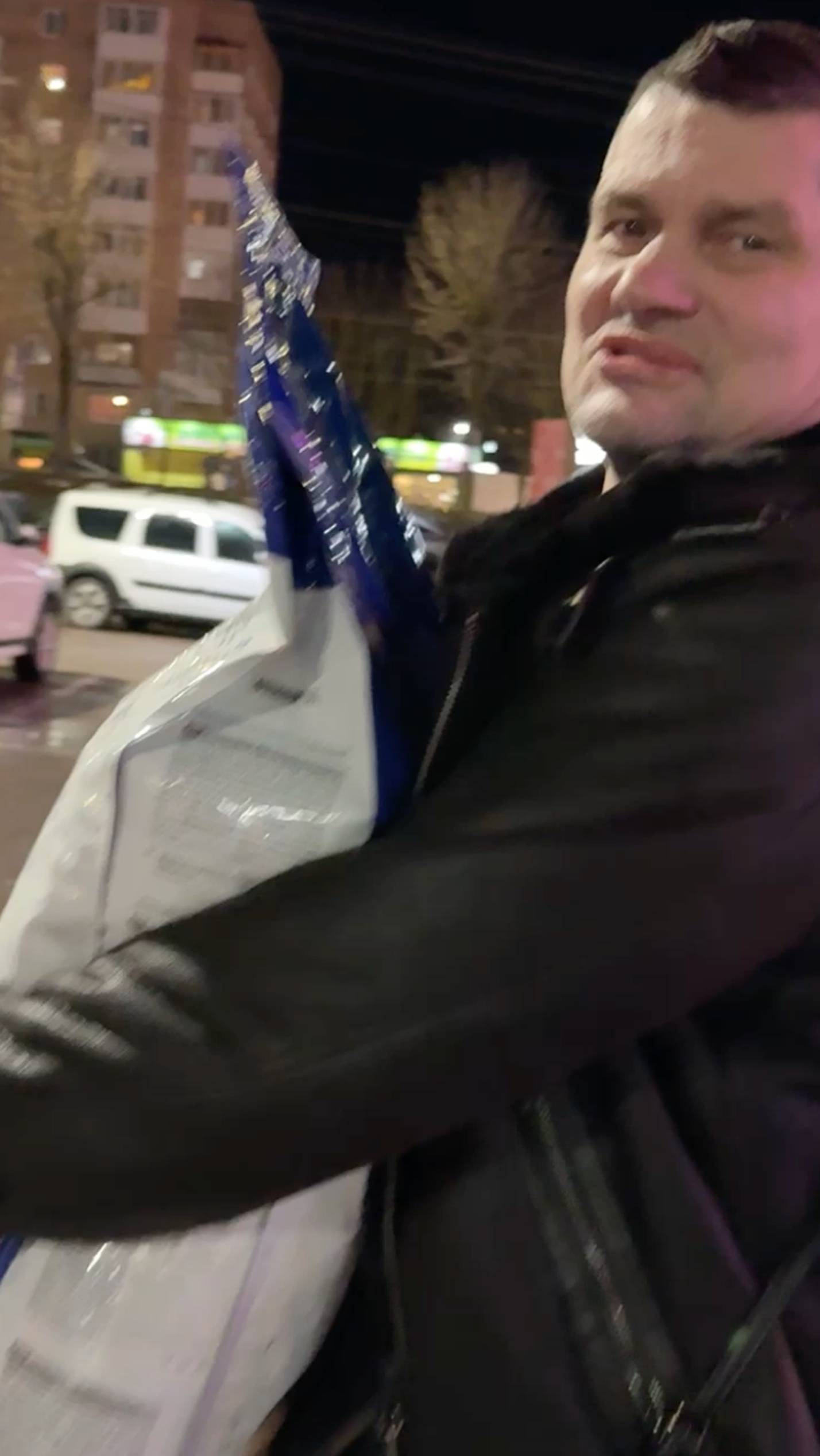 Не могу пройти мимо смотреть онлайн