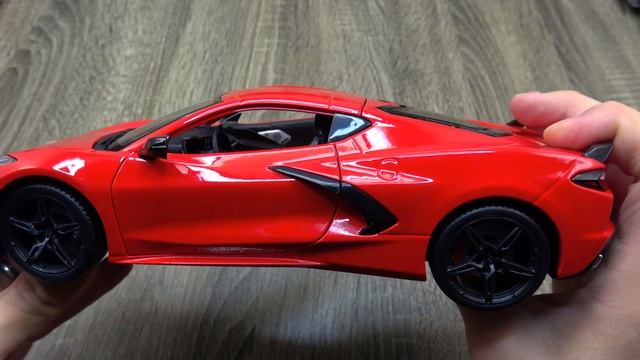 Maisto 1:18 2020 C8 Corvette Stingray Coupe First Edition Unboxing Review смотреть онлайн