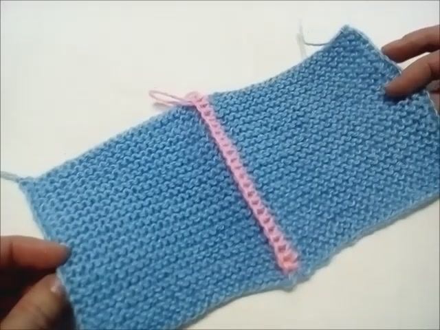 КАК СОЕДИНИТЬ ДВА ВЯЗАННЫХ ПОЛОТНА С ПОМОЩЬЮ КРЮЧКА. смотреть онлайн