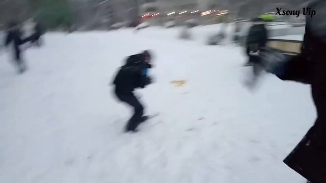 Битва Снежками | Первый снег смотреть онлайн