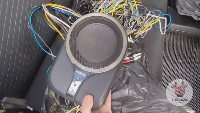 Мини сабвуфер Kenwood ksc-sw01 под сиденье в Daihatsu THOR, Toyota Tank, Toyota Roomy, Subaru Justy смотреть онлайн