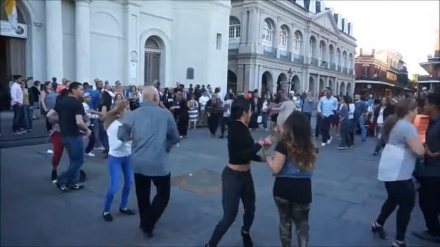 New Orleans 2016- Rueda de Casino Flash Mob смотреть онлайн
