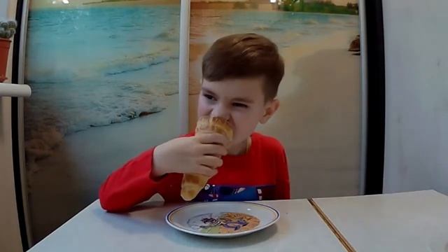 Дегустация от PANZER'а: Сладости из советского детства - кексы, "трубочка" и газировка с сиропом смотреть онлайн