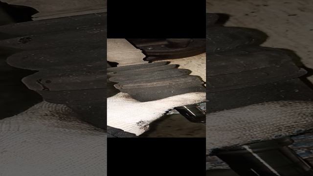 Стук шруса.