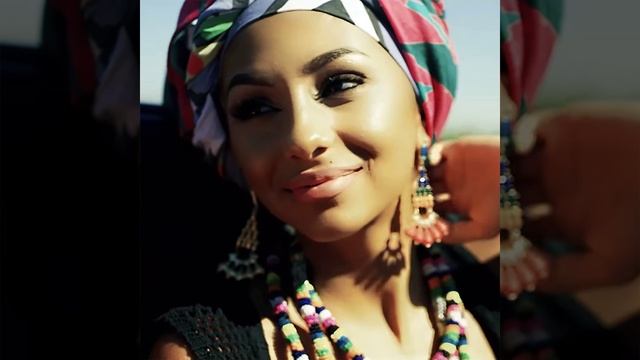 Yalla Ya Habibi смотреть онлайн