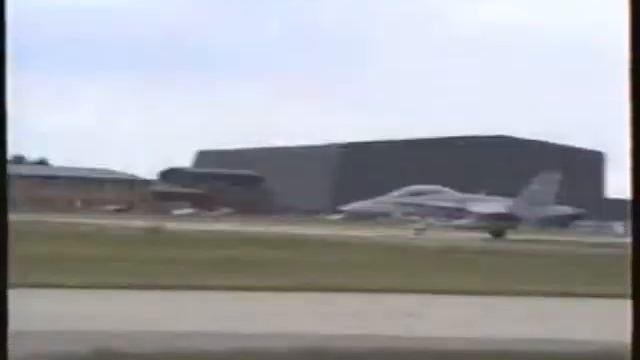 2003 RAF Waddington Swiss F18's смотреть онлайн
