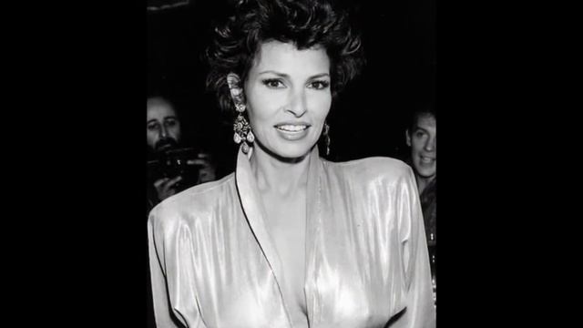 Raquel Welch -From Baby to 76 Year Old смотреть онлайн