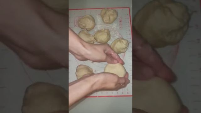 Вкусные домашние бургеры. Делала впервые.Детям понравились. смотреть онлайн