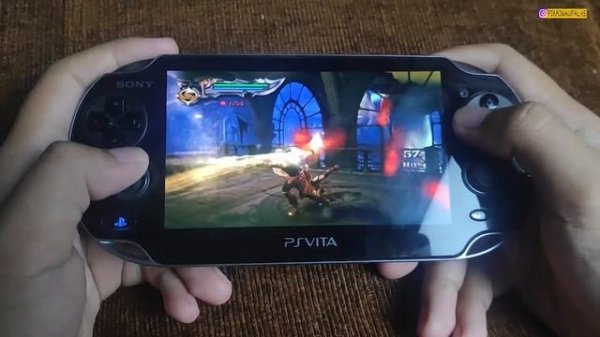 GOD OF WAR 2 PS VITA - POV Gameplay God Of War 2 PlayStation Vita