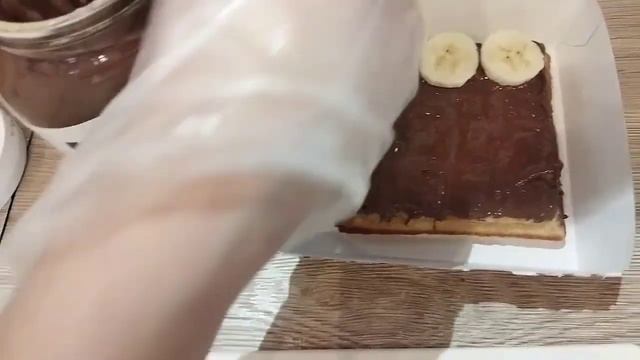 WAFFLES WITH NUTELLA ,BANANA// RAF COFFEE WITH CINNAMON смотреть онлайн