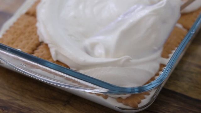 No-Bake Biscuit Cake Recipe смотреть онлайн