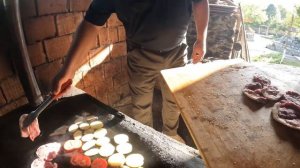 Побывали в гостях у знаменитого блогера Wilderness Cooking и попробовали шашлык из говядины. Супеер