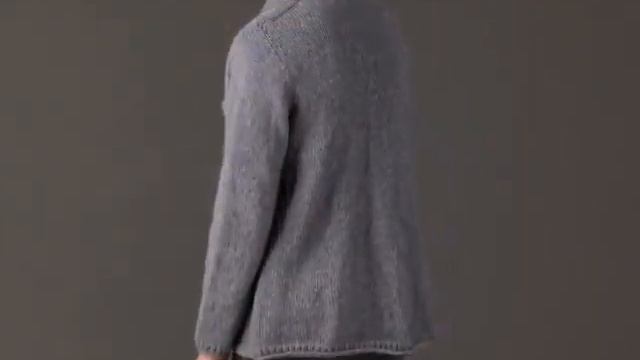 #30 Relaxed Cardigan, Vogue Knitting Early Fall 2011 смотреть онлайн
