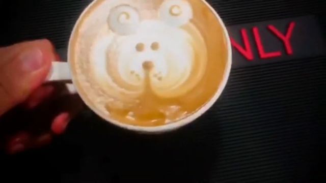 Latte Art Basics Tutorial & 3D Art смотреть онлайн