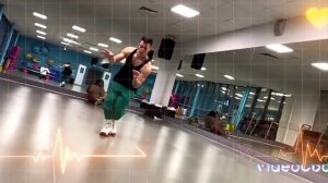 Neletto ❤️ танцует под песню Ветер зиморя...