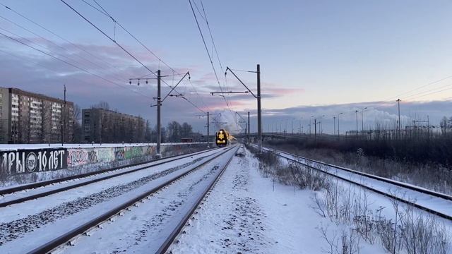 Поезд Деда Мороза и новогодний Глобус в 2025 году в Санкт-Петербурге смотреть онлайн