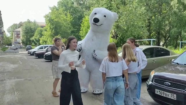 Полина с днём рождения смотреть онлайн