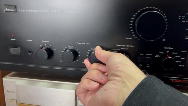 Super Integrated Amplifier AU-X1 By Sansui