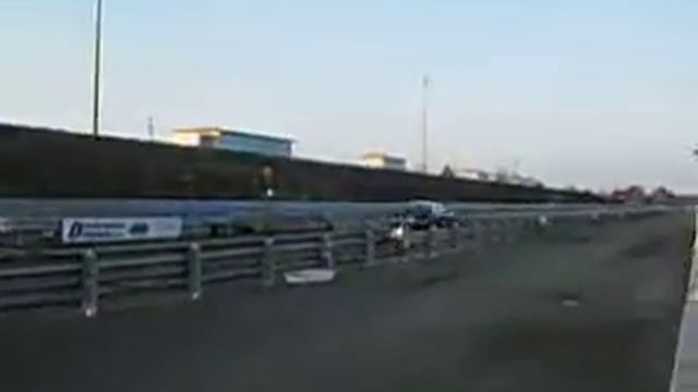 75 mustang 2 @ the track смотреть онлайн