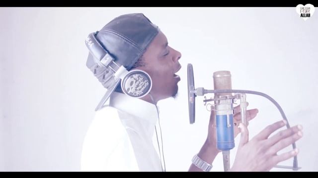 Salawat DUROOD E IBRAHIM in SIX(6) VOCALS HARMONY, AMAZING!!! Arabic Nasheed @ Rhamzan @ Voice Only смотреть онлайн