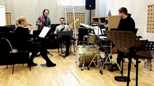 Cosmic Latte x Carolina Lu | Change The World (Eric Claplon) | Live Band Performance смотреть онлайн
