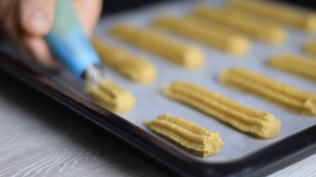 Easy Baked Churros (much HEALTHIER, made with oats!) смотреть онлайн
