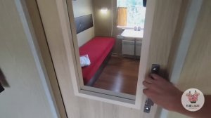 Сделал железнодорожное купе у себя на даче и объездил весь Мир!!!